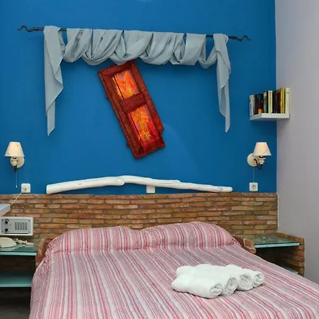 Ostria Aparthotel Koufonisia